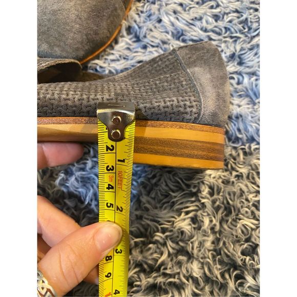 Jeffrey Campbell Ibiza Cap Toe Taupe Suede Loafers Barkley Shoes, Sz 7, MP $165 - Picture 8 of 10